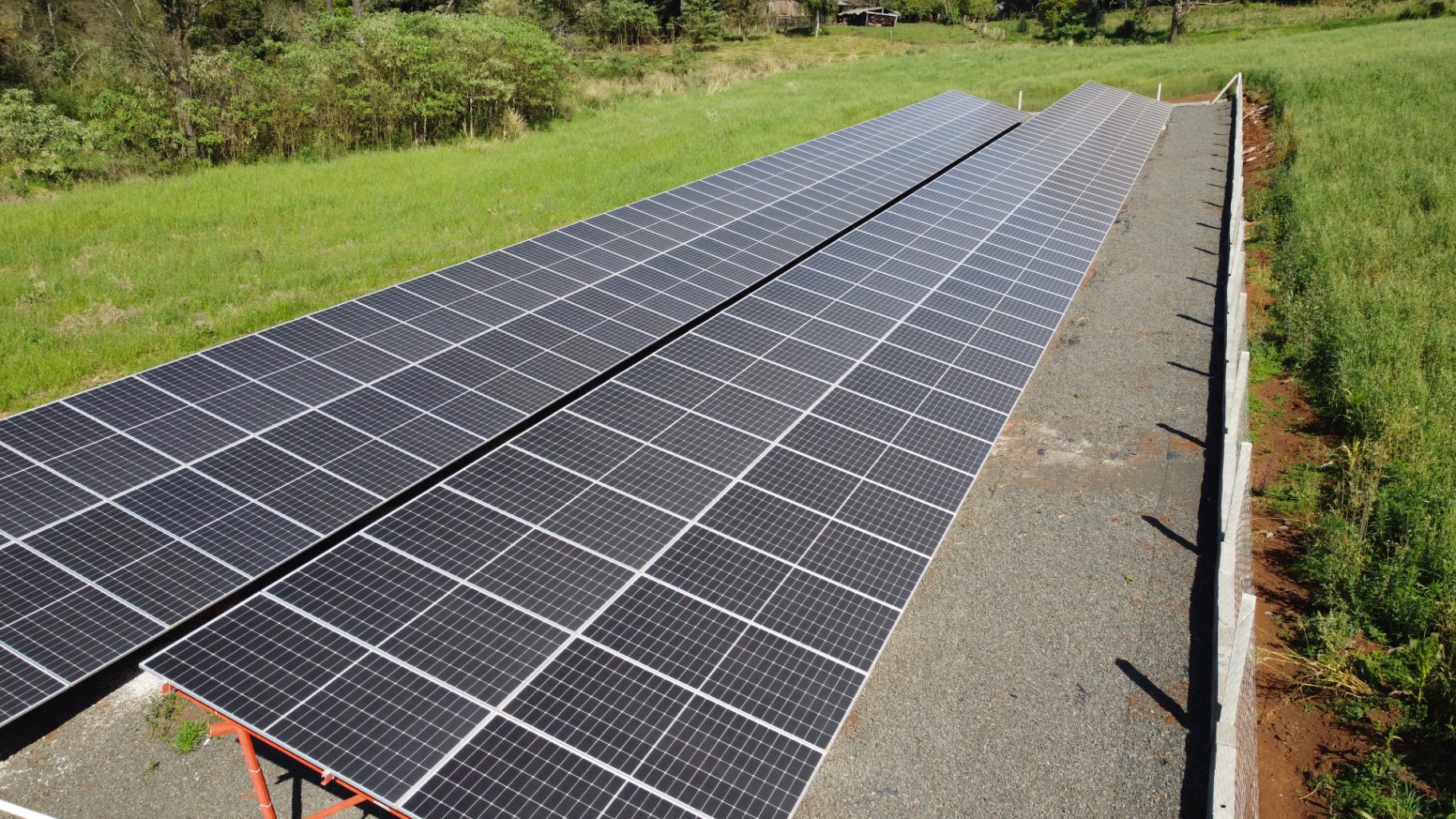 Usina solar em solo